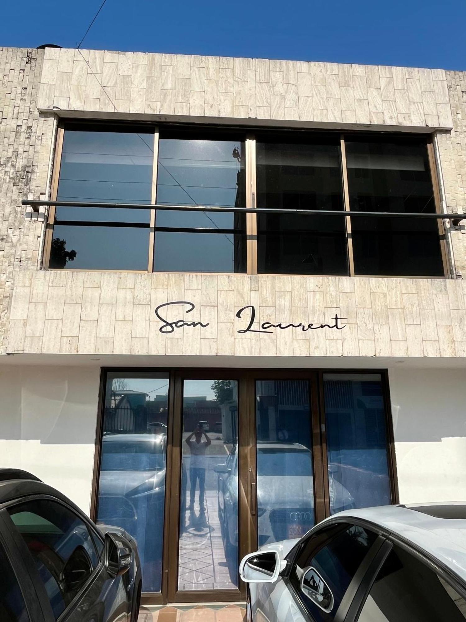 קאלי San Laurent מראה חיצוני תמונה